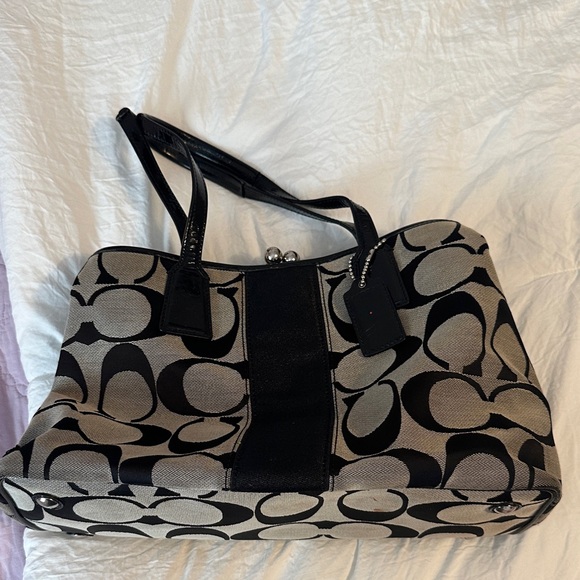 Handbags - Stylish Black and Gray Women's Tote Bag